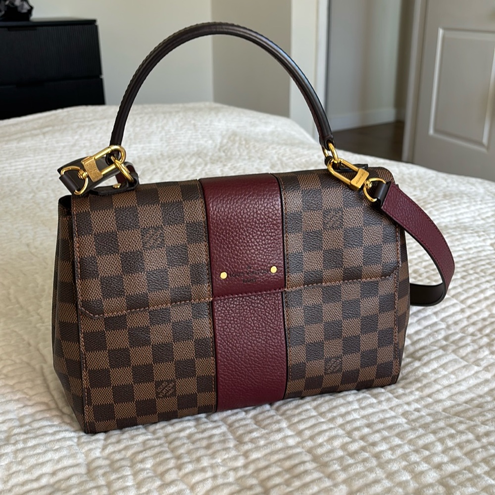 Louis Vuitton Handbag With Leather Strap